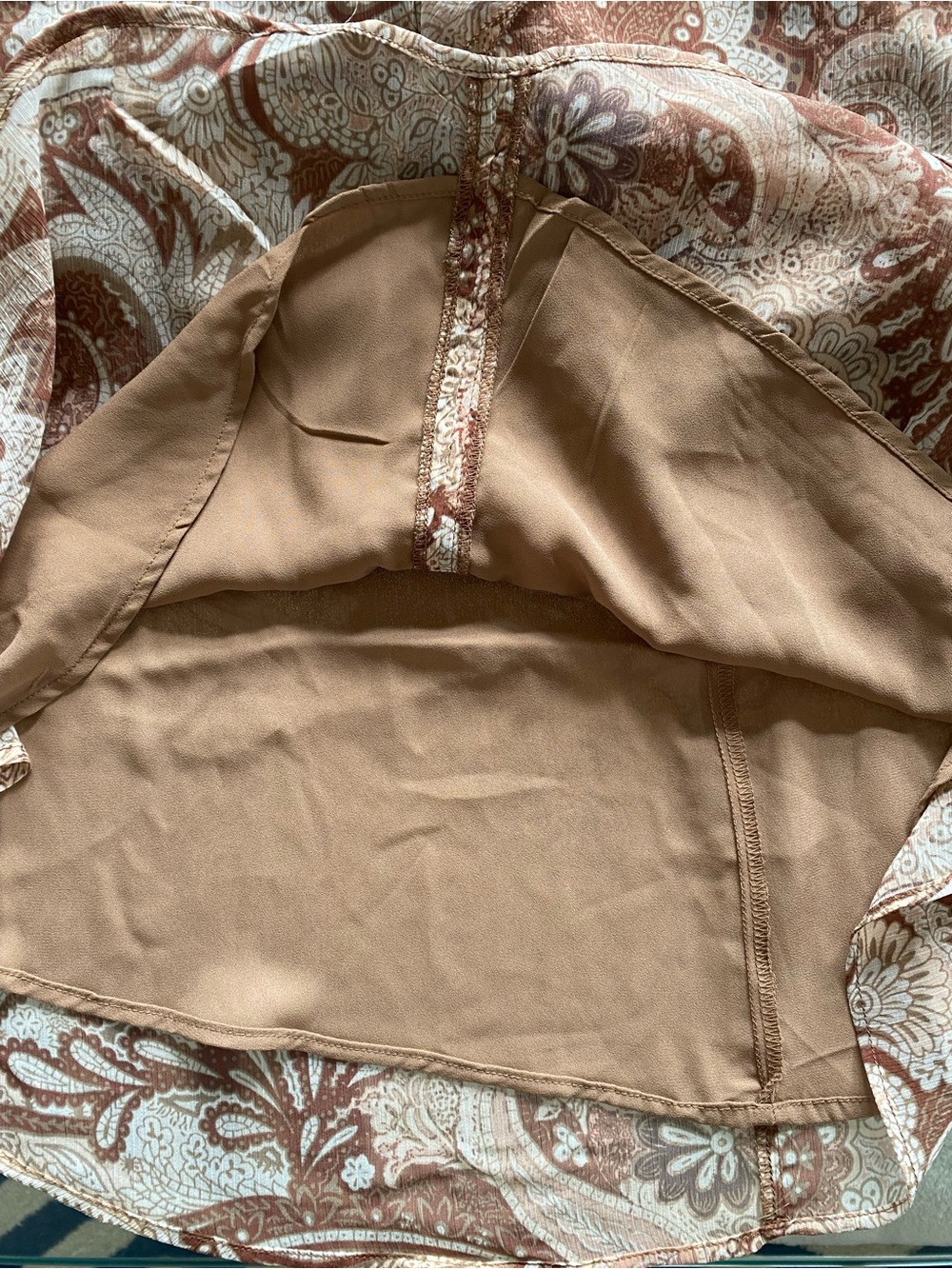 HOUSE OF HARLOW Brown & Cream Paisley Long Sleeve V-neck Mini Dress! (No belt) - Picture 13 of 16